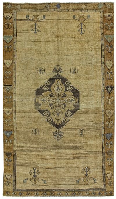 Ivory Konya Rug #2266 • 6′7″ x 11′4″ • 100% Wool