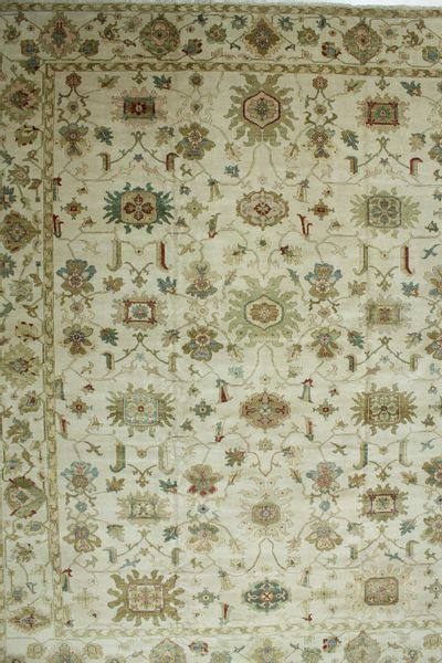 Ivory Karaman Rug #565 • 12′6″ x 16′2″ • 100% Wool