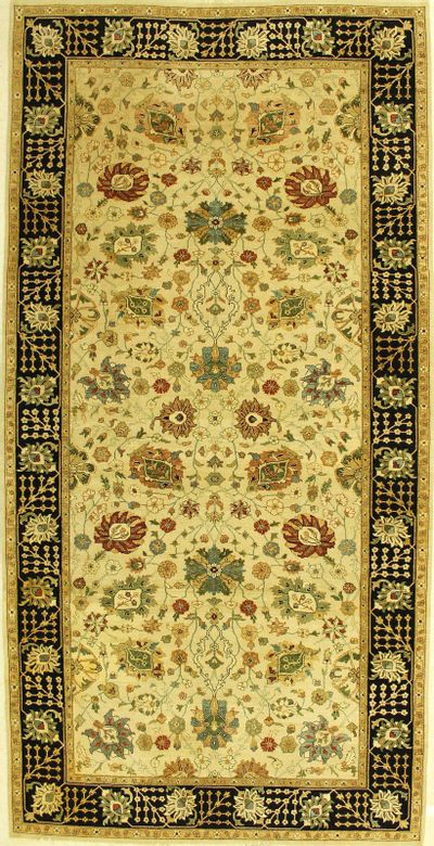 Ivory Zigler Rug #1208 • 6′11″ x 13′9″ • Wool on Cotton