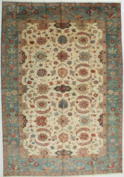 Ivory Sivas Rug #602 • 9′3″ x 13′5″ • 100% Wool