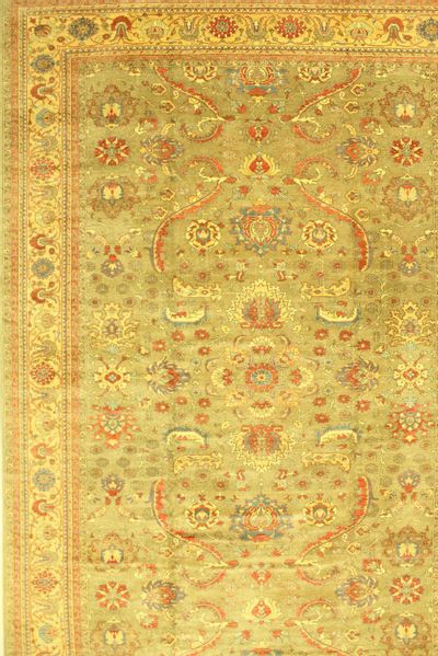 Light Green Gordes Rug #562 • 12′4″ x 18′4″ • 100% Wool
