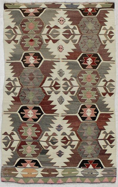 Ivory Kayseri Rug #1531 • 3′0″ x 5′0″ • 100% Wool