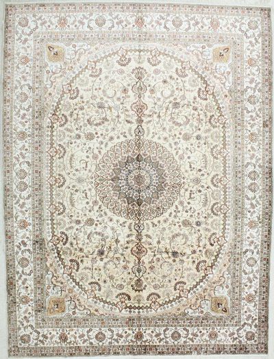 Multicolor Spon Rug #1165 • 9′0″ x 12′0″ • Silk on Cotton