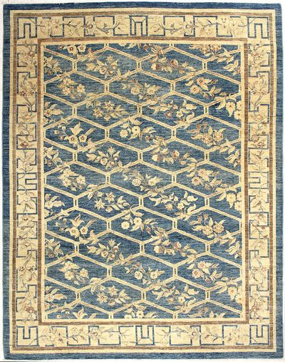 Blue Ushak Rug #7260 • 9′2″ x 11′9″ • Wool on Cotton