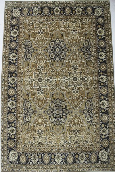 Green Ottoman Rug #8682 • 9′11″ x 15′7″ • 100% Wool