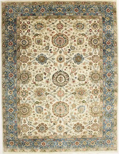 Ivory Ushak Rug #2300 • 9′0″ x 11′10″ • Wool on Cotton