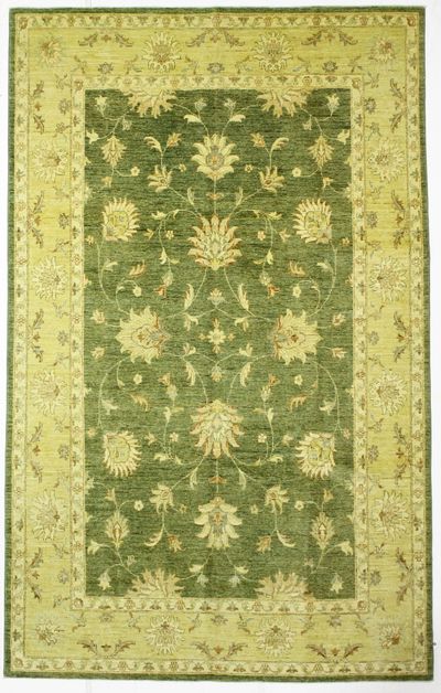 Green Ushak Rug #8362 • 6′5″ x 10′4″ • Wool on Cotton