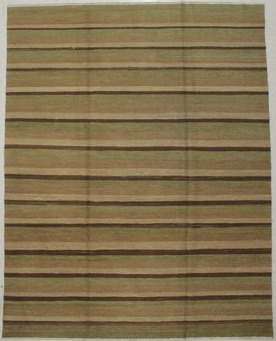 Multicolor Ushak Rug #8725 • 8′2″ x 9′11″ • Wool on Cotton