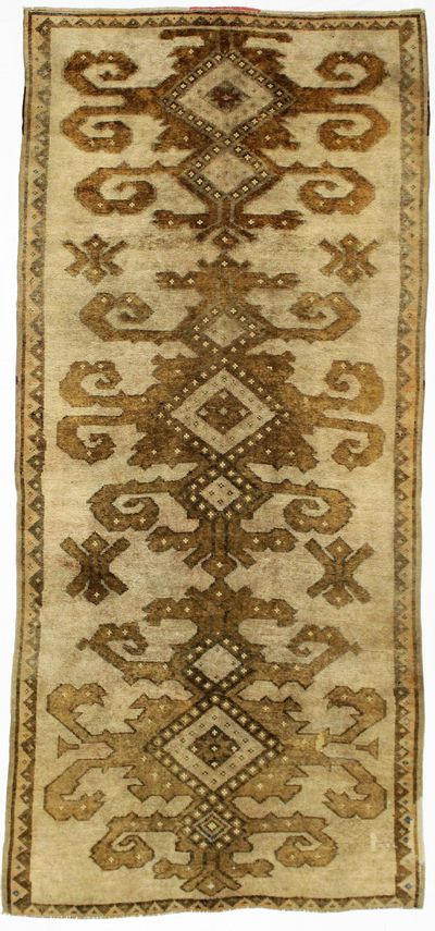 beige Konya Rug #778 • 4′10″ x 10′8″ • 100% Wool