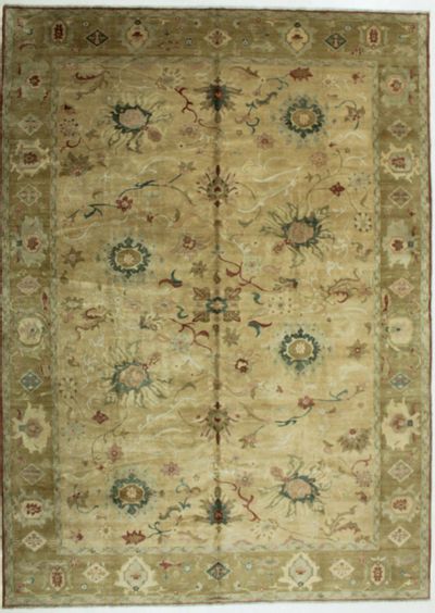Ivory Sultanabad Rug #678 • 10′2″ x 14′2″ • 100% Wool