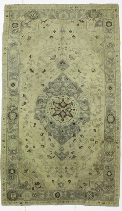 Ivory Konya Rug #144 • 6′3″ x 10′7″ • 100% Wool