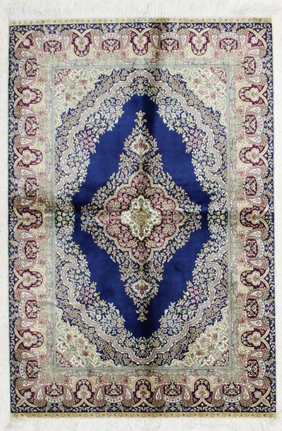 NAVY Cezaevi Rug #1825 • 3′1″ x 4′7″ • 100% Silk