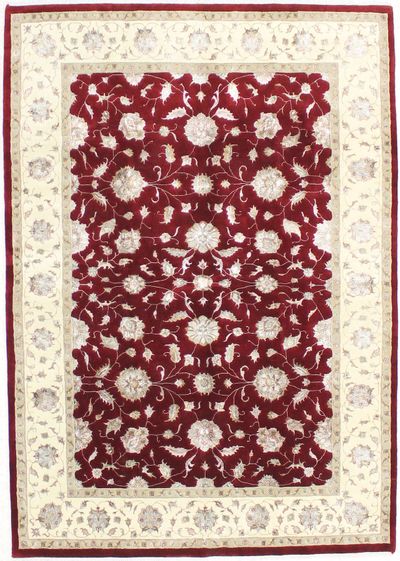 Red Ushak Rug #1545 • 5′9″ x 8′2″ • Wool on Cotton