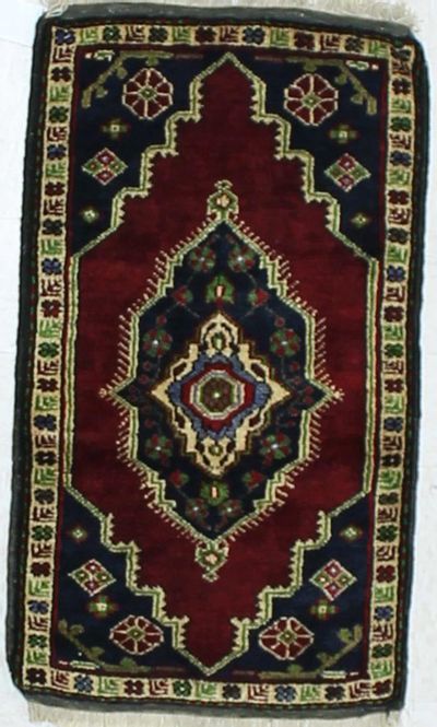 Red Konya Rug #917 • 1′9″ x 3′1″ • 100% Wool