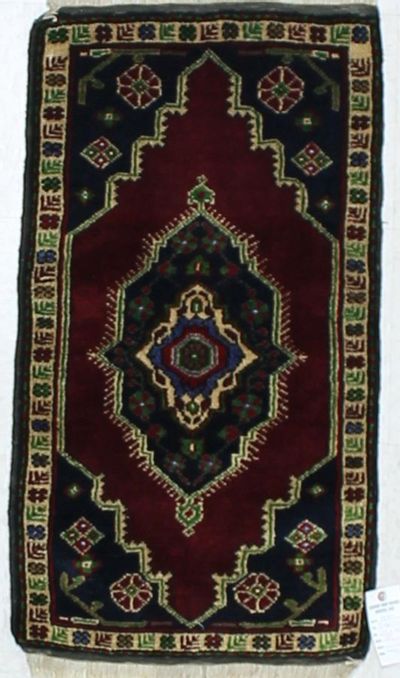 Red Konya Rug #909 • 1′8″ x 3′1″ • 100% Wool