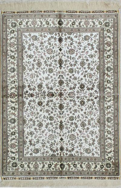 White Signed Silk Rug #1804 • 4′1″ x 5′8″ • 100% Silk