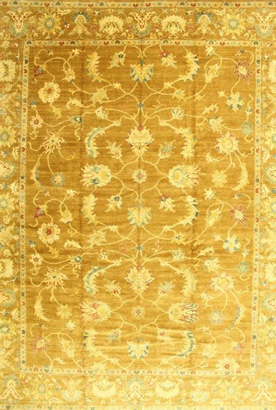 Brown Karaman Rug #557 • 11′10″ x 15′3″ • 100% Wool
