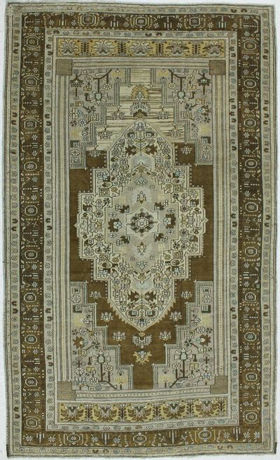Ivory Konya Rug #923 • 7′2″ x 11′11″ • 100% Wool