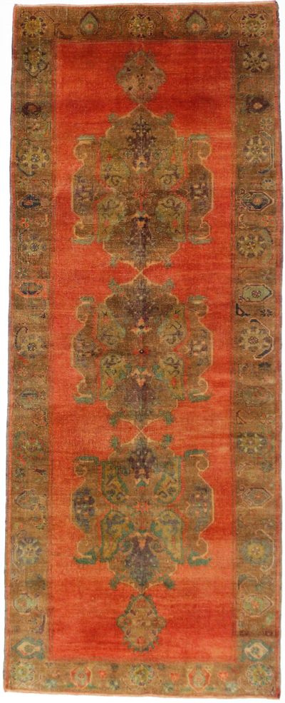 Red Konya Rug #7958 • 4′7″ x 11′8″ • 100% Wool