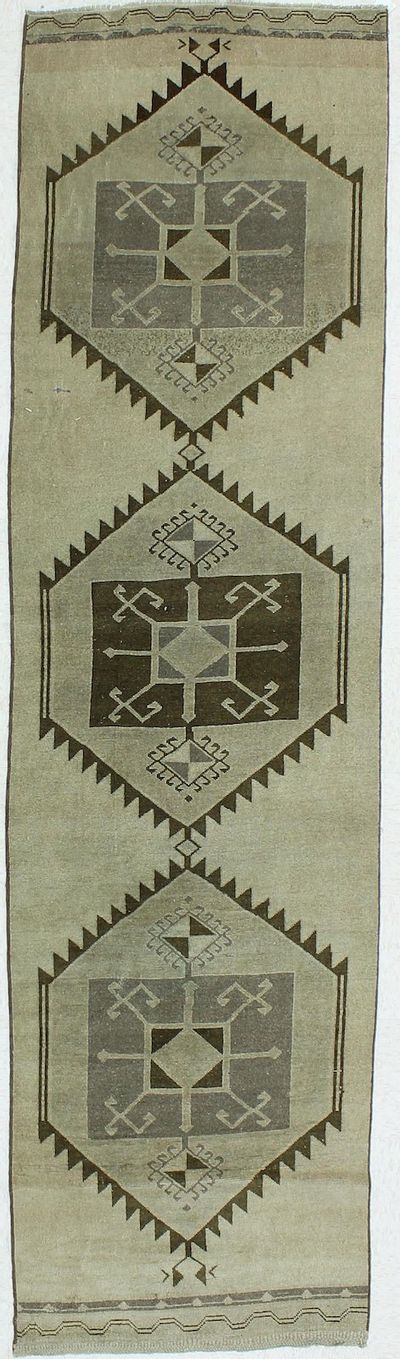 Ivory Konya Rug #5 • 3′0″ x 11′1″ • 100% Wool