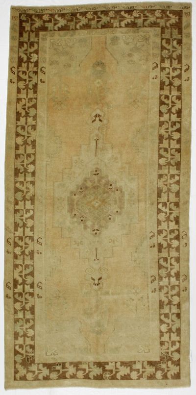 Ivory Konya Rug #7943 • 4′6″ x 9′5″ • 100% Wool