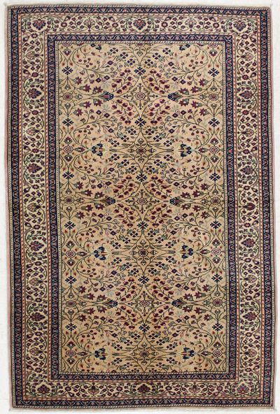 Camel Kayseri Rug #1714 • 4′1″ x 6′3″ • 100% Wool