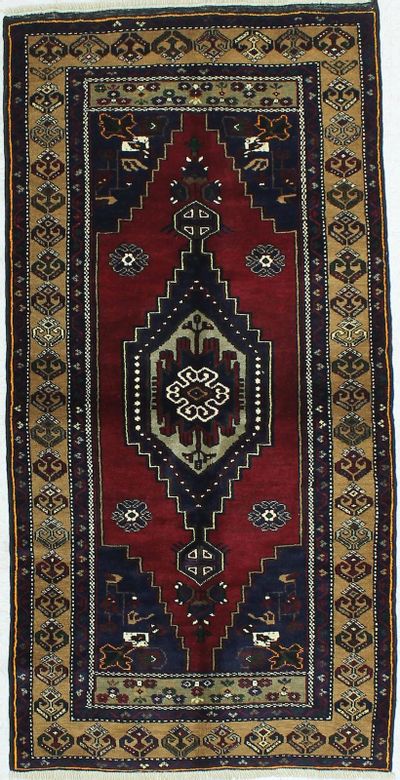 Red Konya Rug #313 • 3′11″ x 7′7″ • 100% Wool