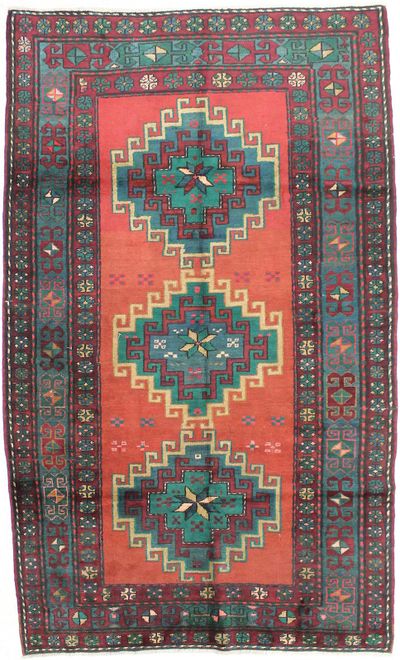 PINK Kazak Rug #2780 • 5′1″ x 8′8″ • 100% Wool