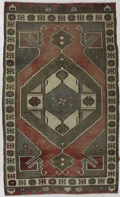 BURGUNDY Konya Rug #1535 • 3′7″ x 5′10″ • 100% Wool