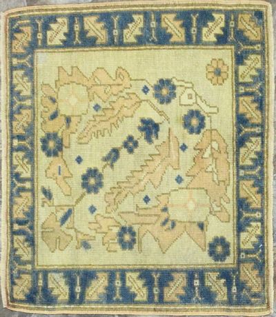Ivory Konya Rug #8117 • 2′2″ x 2′8″ • 100% Wool