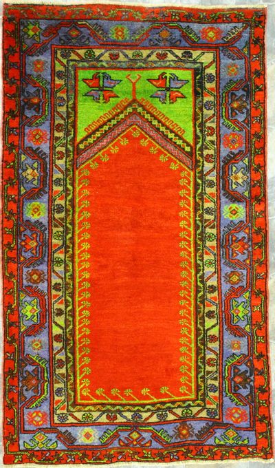 Red Konya Rug #8550 • 3′8″ x 6′4″ • 100% Wool
