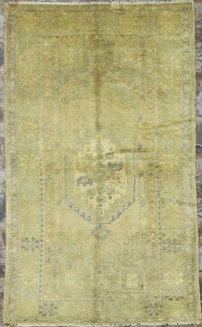 Ivory Konya Rug #7950 • 3′8″ x 6′2″ • 100% Wool