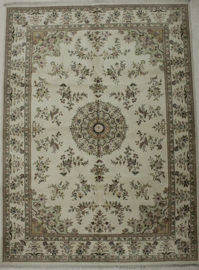 Ivory Royal Rug #8665 • 8′11″ x 12′0″ • Wool on Silk