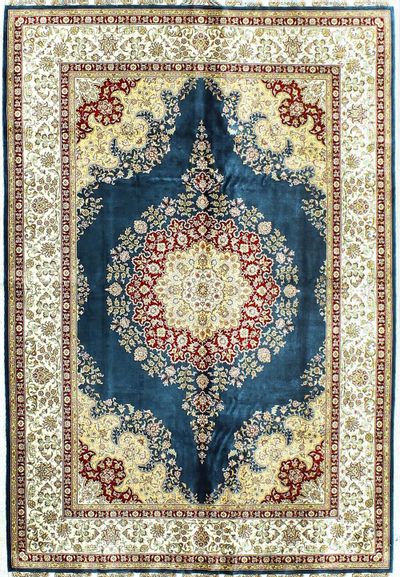 LT BLUE Cezaevi Rug #335 • 5′6″ x 8′2″ • 100% Silk