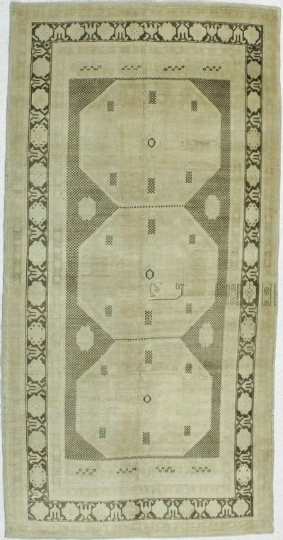 Ivory Konya Rug #1042 • 5′4″ x 10′6″ • 100% Wool