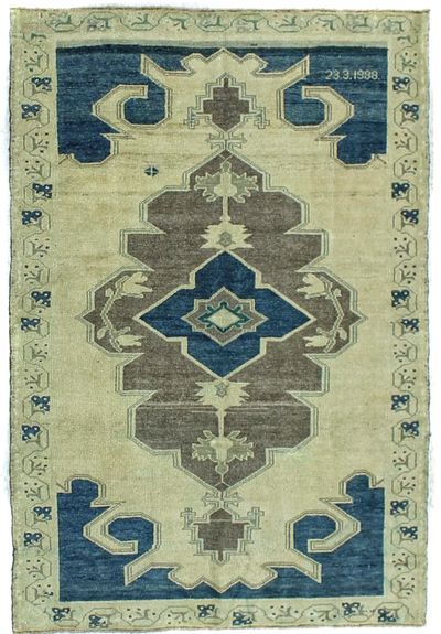 Ivory Konya Rug #985 • 4′7″ x 6′9″ • 100% Wool