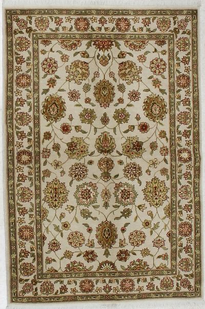 Ivory Royal Flower Rug #1623 • 4′0″ x 6′0″ • 100% Wool