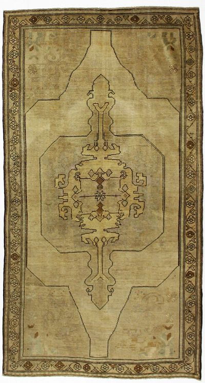 beige Konya Rug #1903 • 4′11″ x 9′2″ • 100% Wool