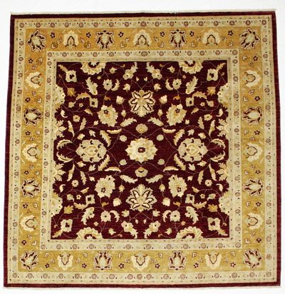 Red Ushak Rug #220 • 8′10″ x 8′10″ • Wool on Cotton