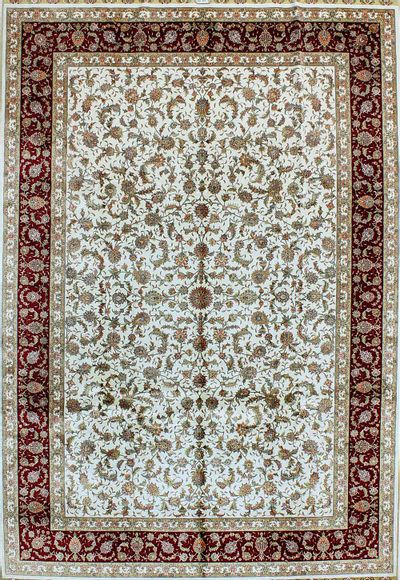 White Hereke Rug #1110 • 6′10″ x 9′10″ • 100% Silk
