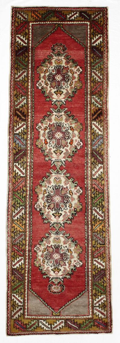 Red Konya Rug #1870 • 3′0″ x 9′11″ • 100% Wool
