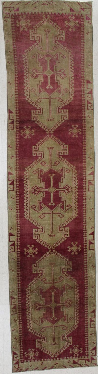 BURGUNDY Konya Rug #1894 • 2′10″ x 11′11″ • 100% Wool