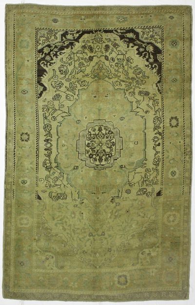 Ivory Konya Rug #65 • 6′4″ x 10′0″ • 100% Wool