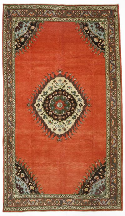 Red Konya Rug #999 • 6′5″ x 11′2″ • 100% Wool