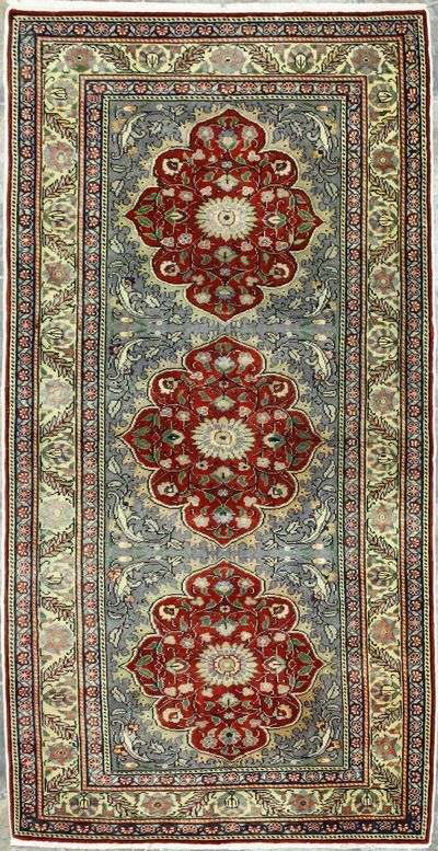 Red Kayseri Rug #8806 • 3′2″ x 6′1″ • Wool on Cotton